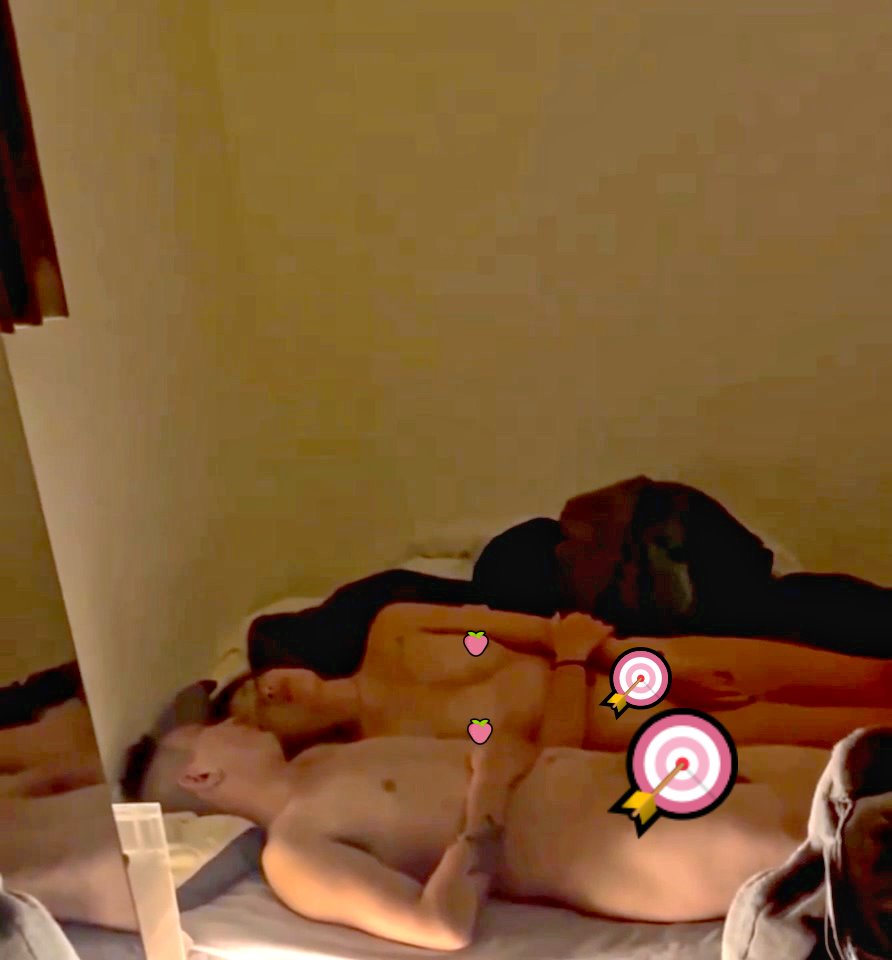 【影片】女網友衝男友租屋驚見「小三全裸在床」！網：可能只是純聊天！