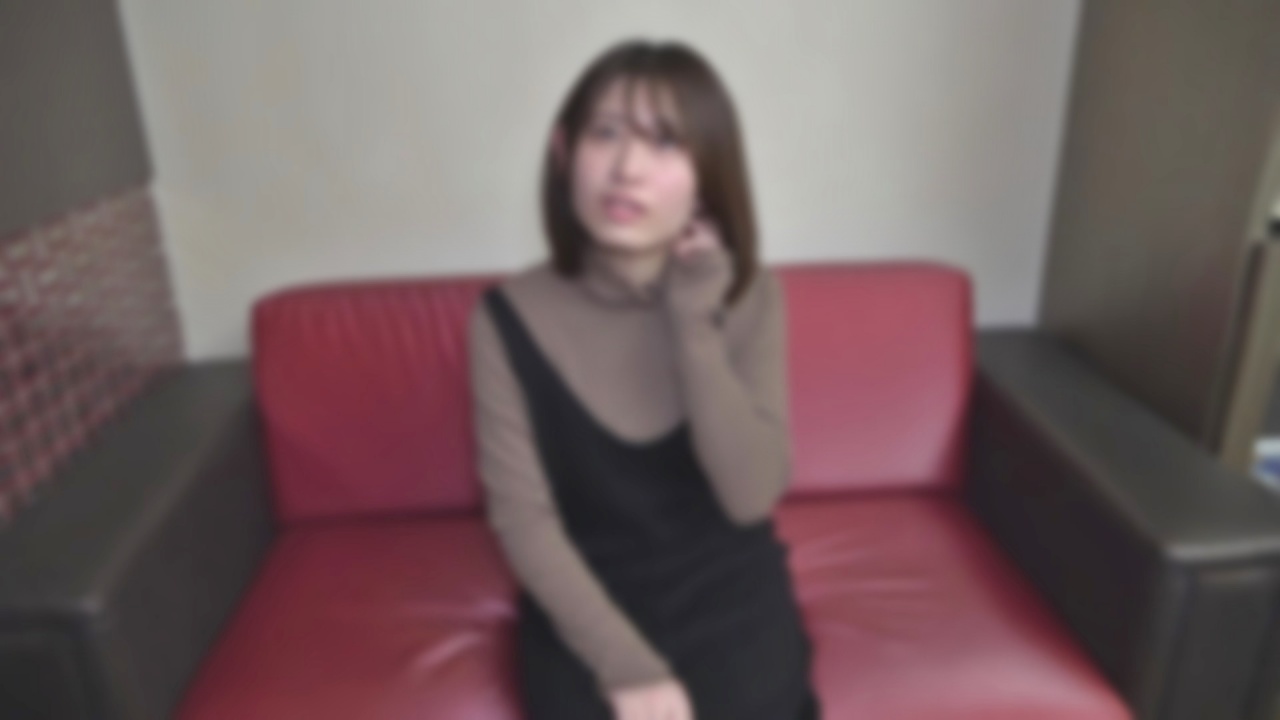 FC2-PPV-4531230 嚴肅女孩續集作品圖片1