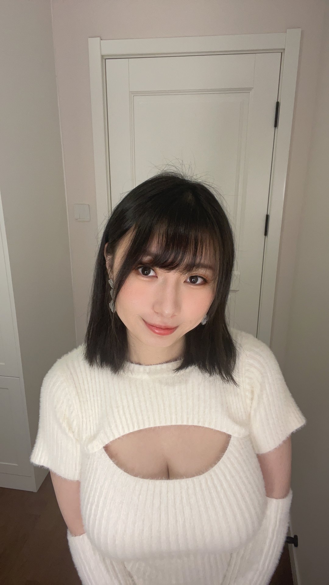 CC寶玉玉美妝穿搭事件圖片