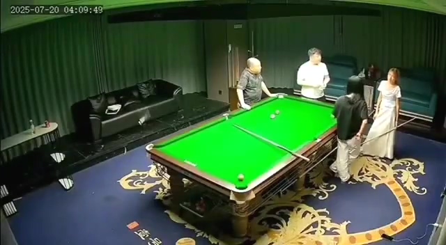撞球活動過程圖片